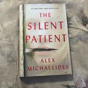 New York Times #1 bestseller - The Silent Patient